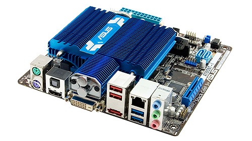 ASUS_AT5IONT-I_01_002.jpg