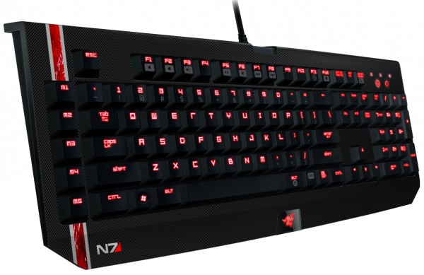 razer_blackwidow_ultimate_me3_01-600x389.jpg