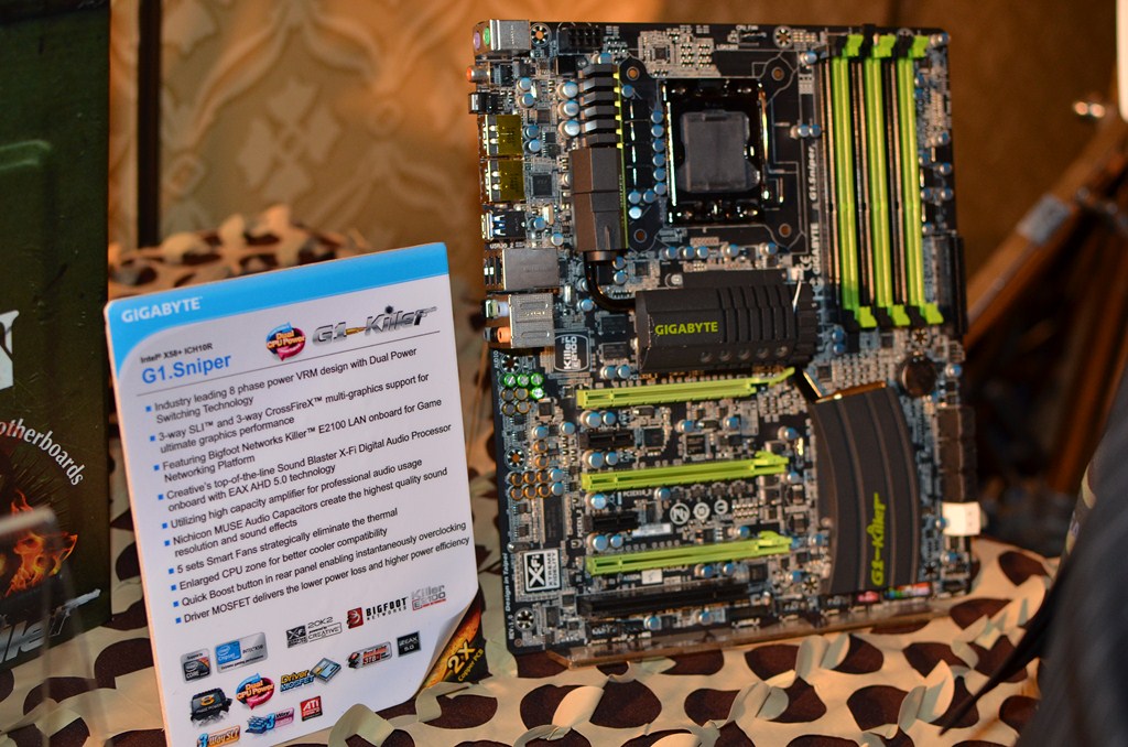 Gigabyte g5 mf5. 1g Gigabyte материнская плата.