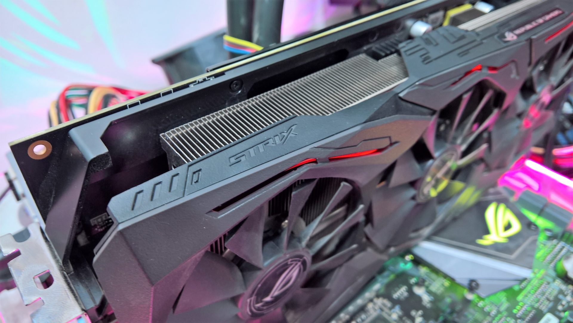 Asus vega 56 strix разгон