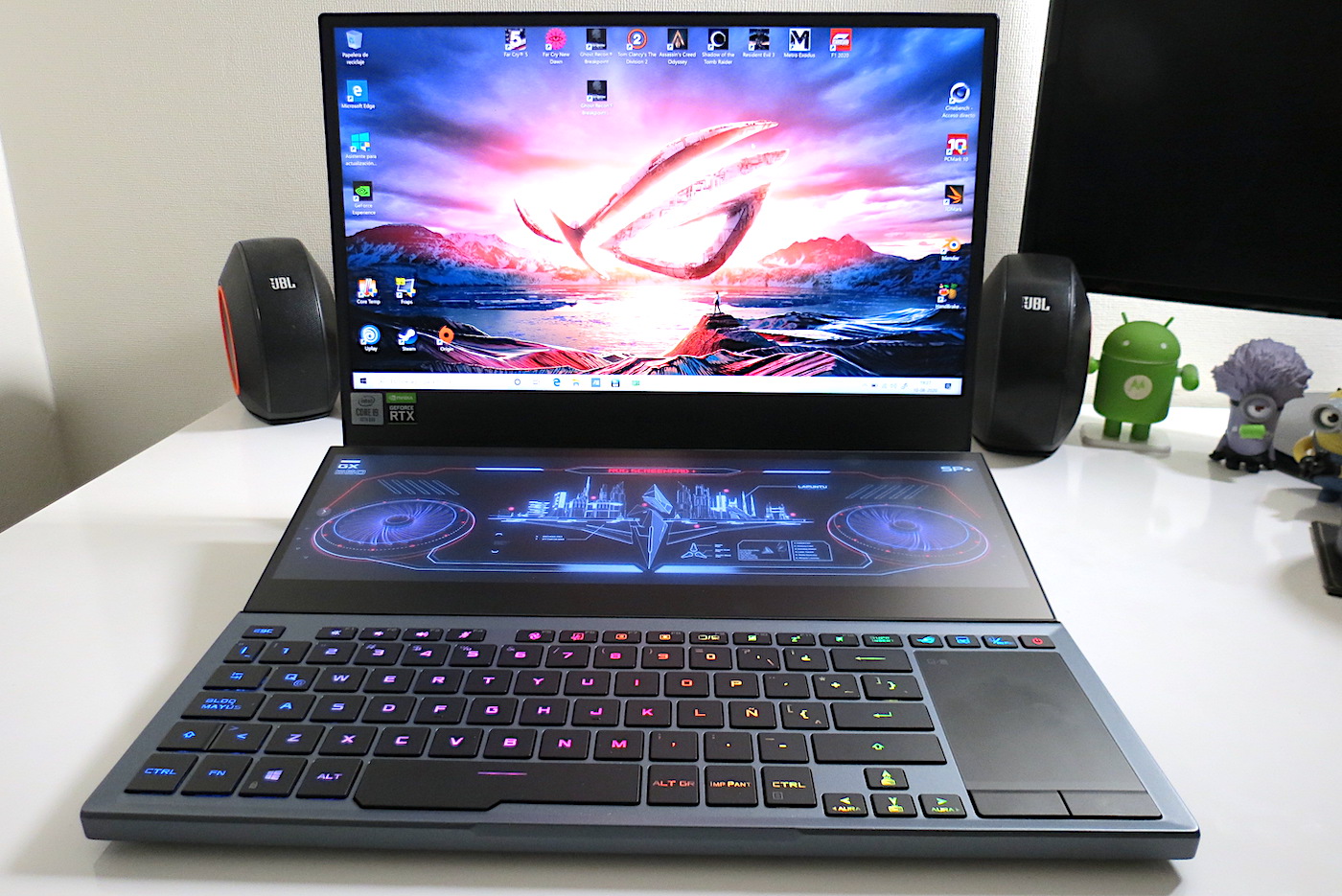 Review Asus ROG Zephyrus Duo 15 (GX550LXS-HC106T)